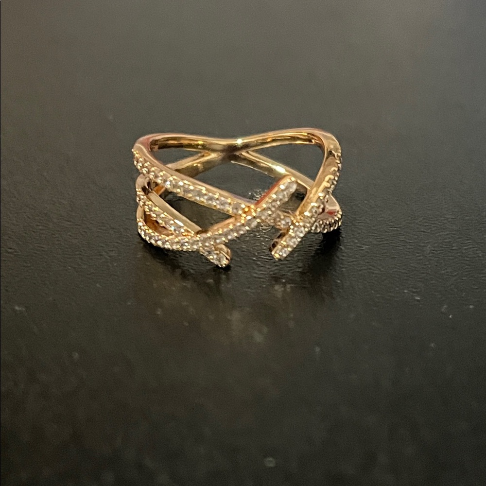 Elegant Rose Gold Plated and Silver Accents Women's Ring size 5 3/4
